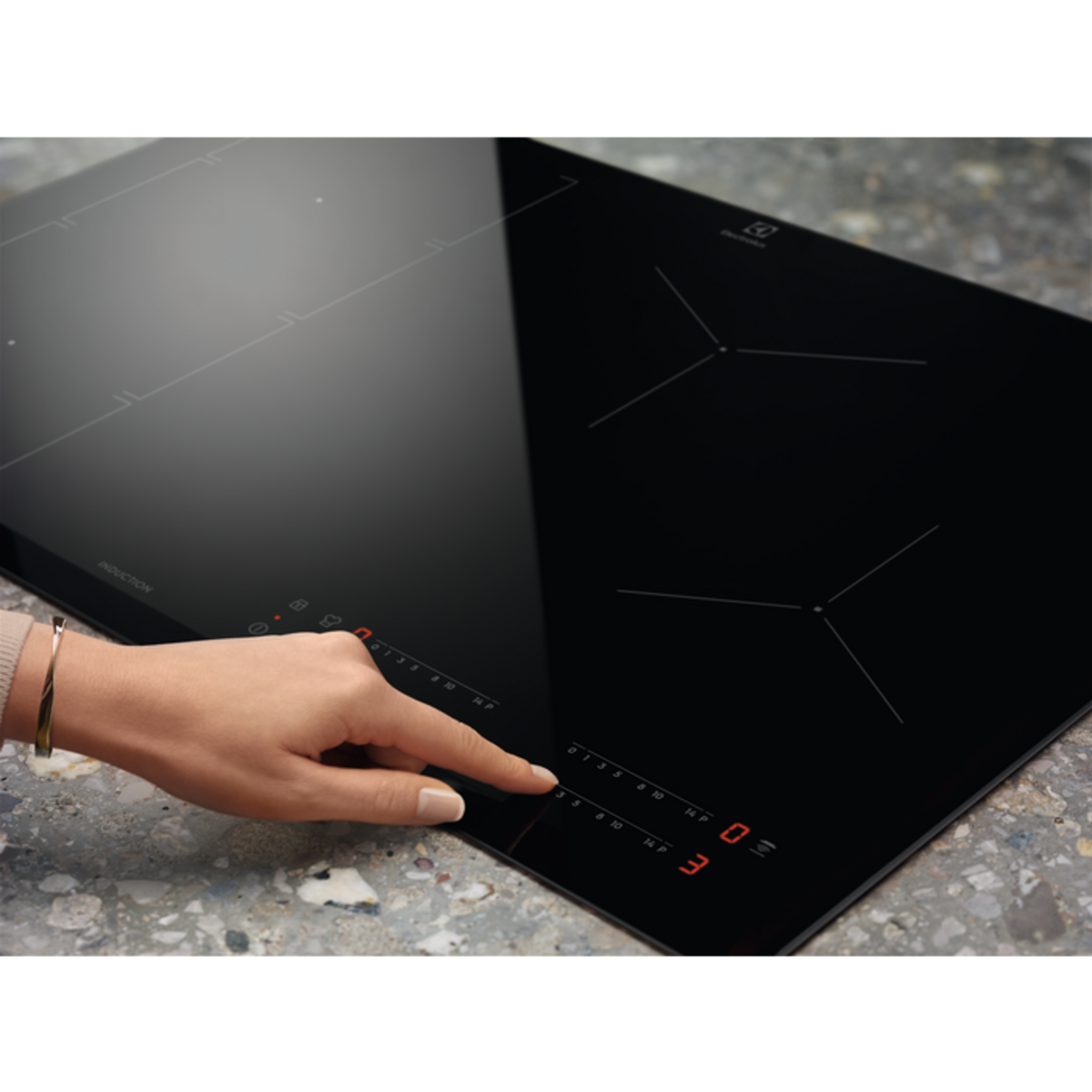 Electrolux EIS82441 İndüksiyonlu Ankastre Ocak