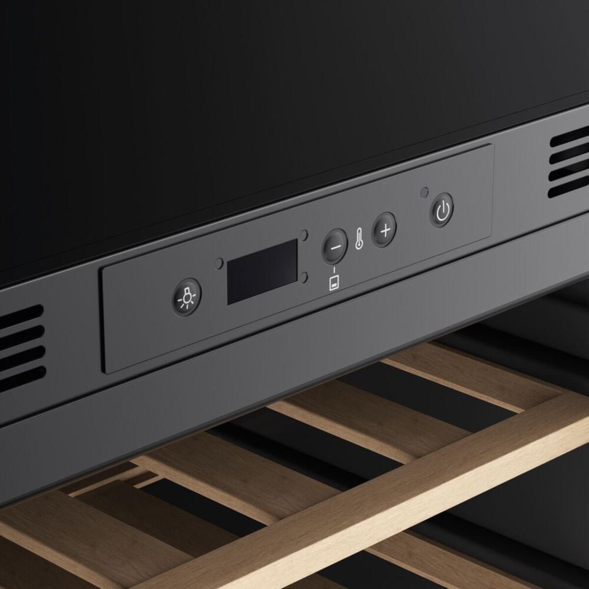 Franke  FMA 36 WCR BK Şişe Dolabı