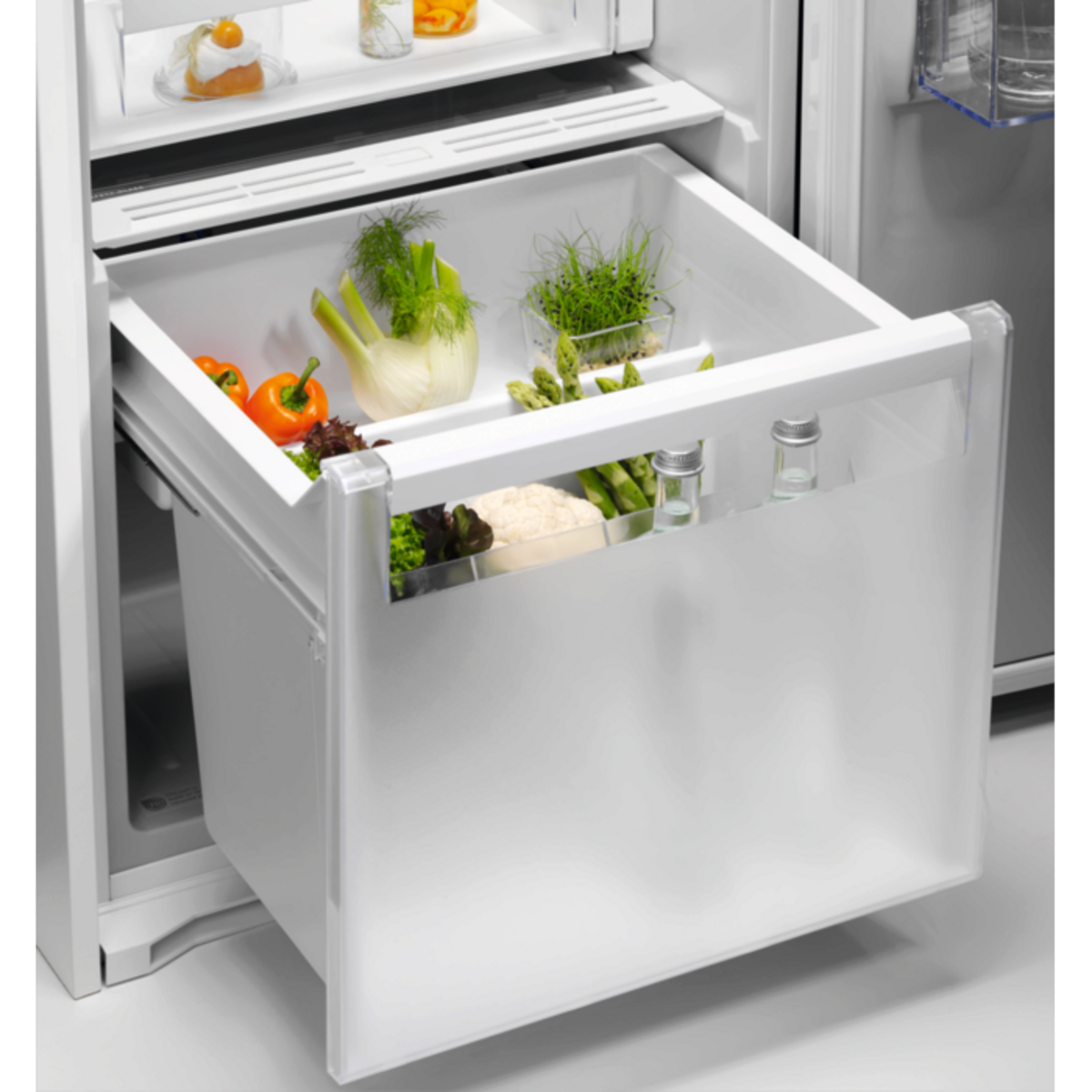 Electrolux ERD6DE18S1 Ankastre BUZDOLABI