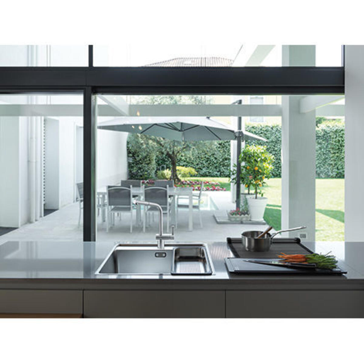 Franke Atlas Neo Doccia Çelik Evye Bataryası