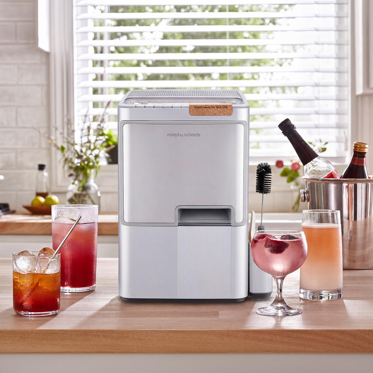 Morphy Richards Aromalı Buz Yapma Makinesi