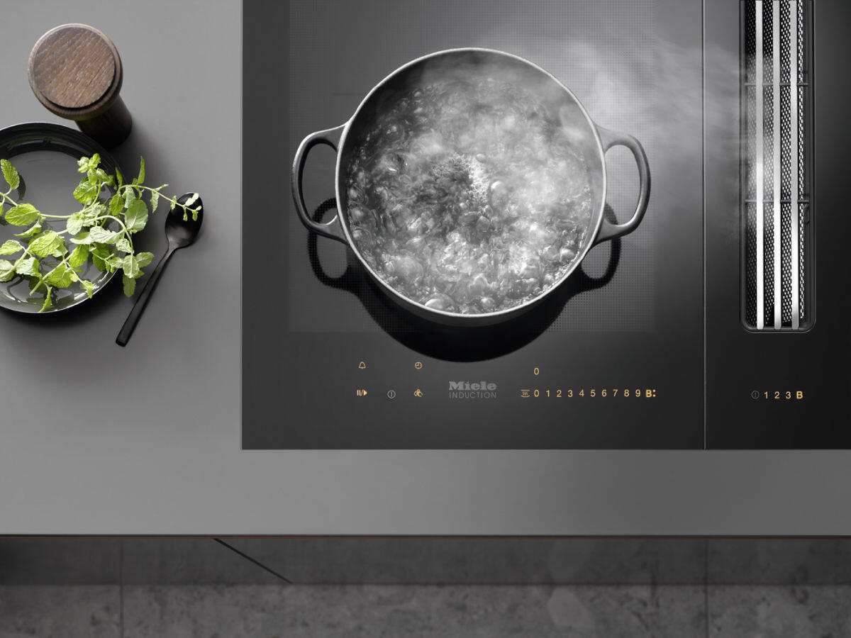 Miele CSDA7001 FL   D   230/50 Tezgahüstü Davlumbaz