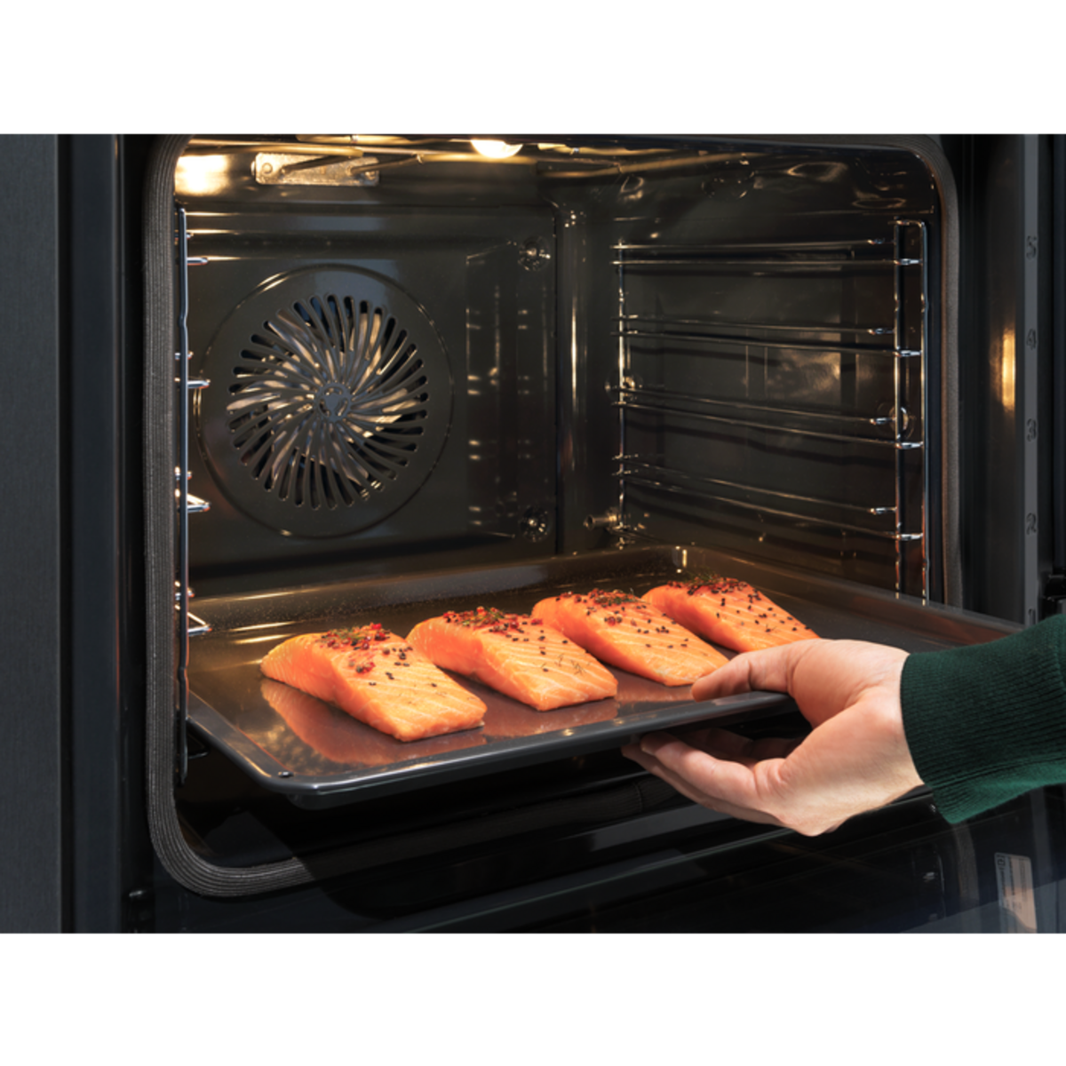 Electrolux EOB7S31Z Buhar Sistemli Ankastre Fırın________SERİ SONU ÜRÜN !!!