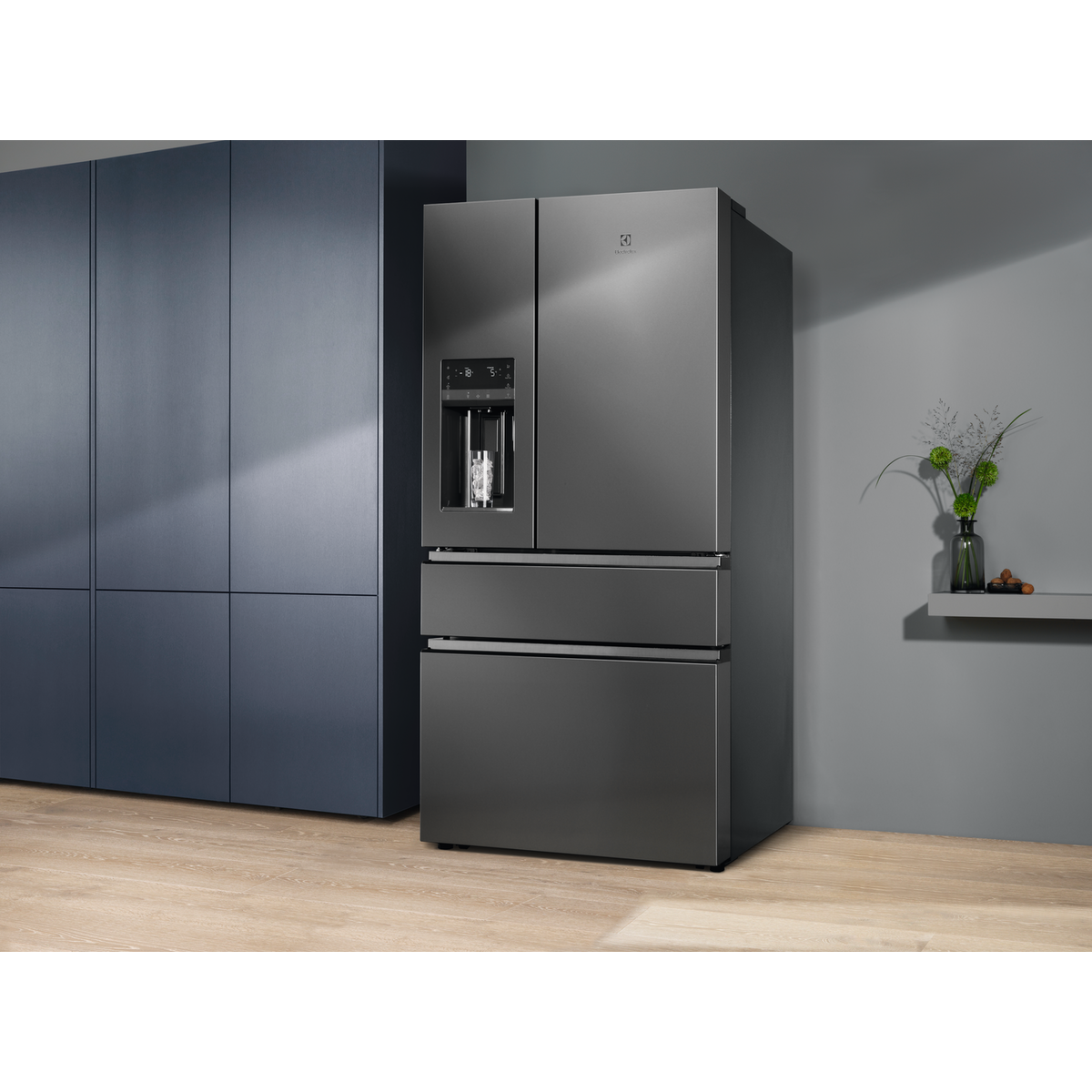 Electrolux LLI9VF54X0 Inox 4 Kapılı Gardrop NoFrost Buzdolabı